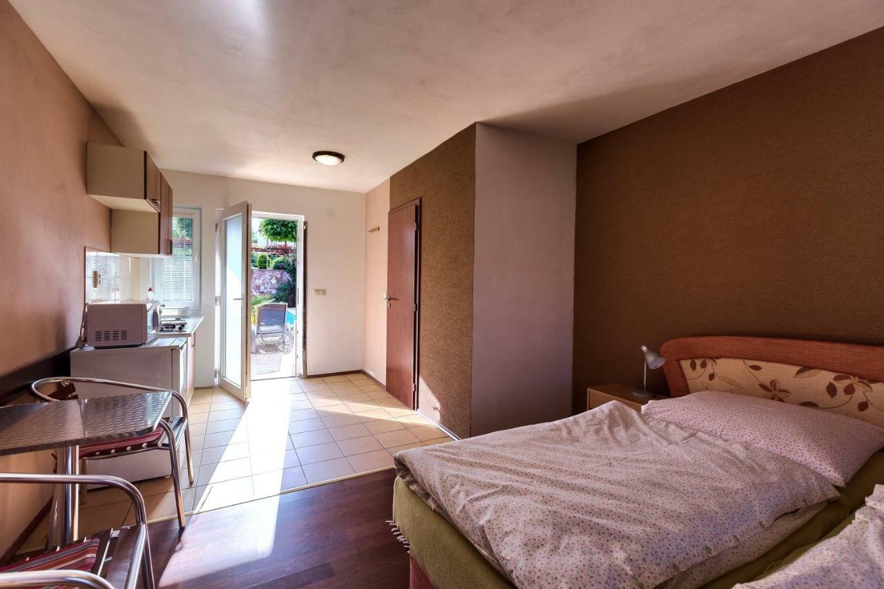 فندق Podhájskaفي  Apartmanovy Dom Red المظهر الخارجي الصورة