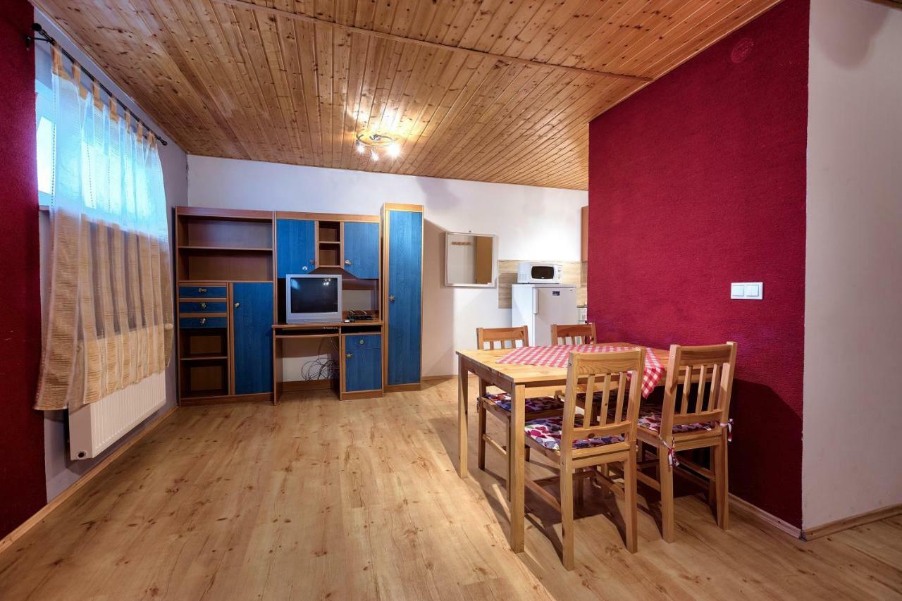 فندق Podhájskaفي  Apartmanovy Dom Red المظهر الخارجي الصورة