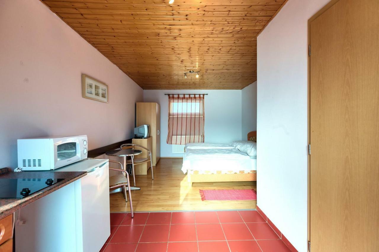 فندق Podhájskaفي  Apartmanovy Dom Red المظهر الخارجي الصورة