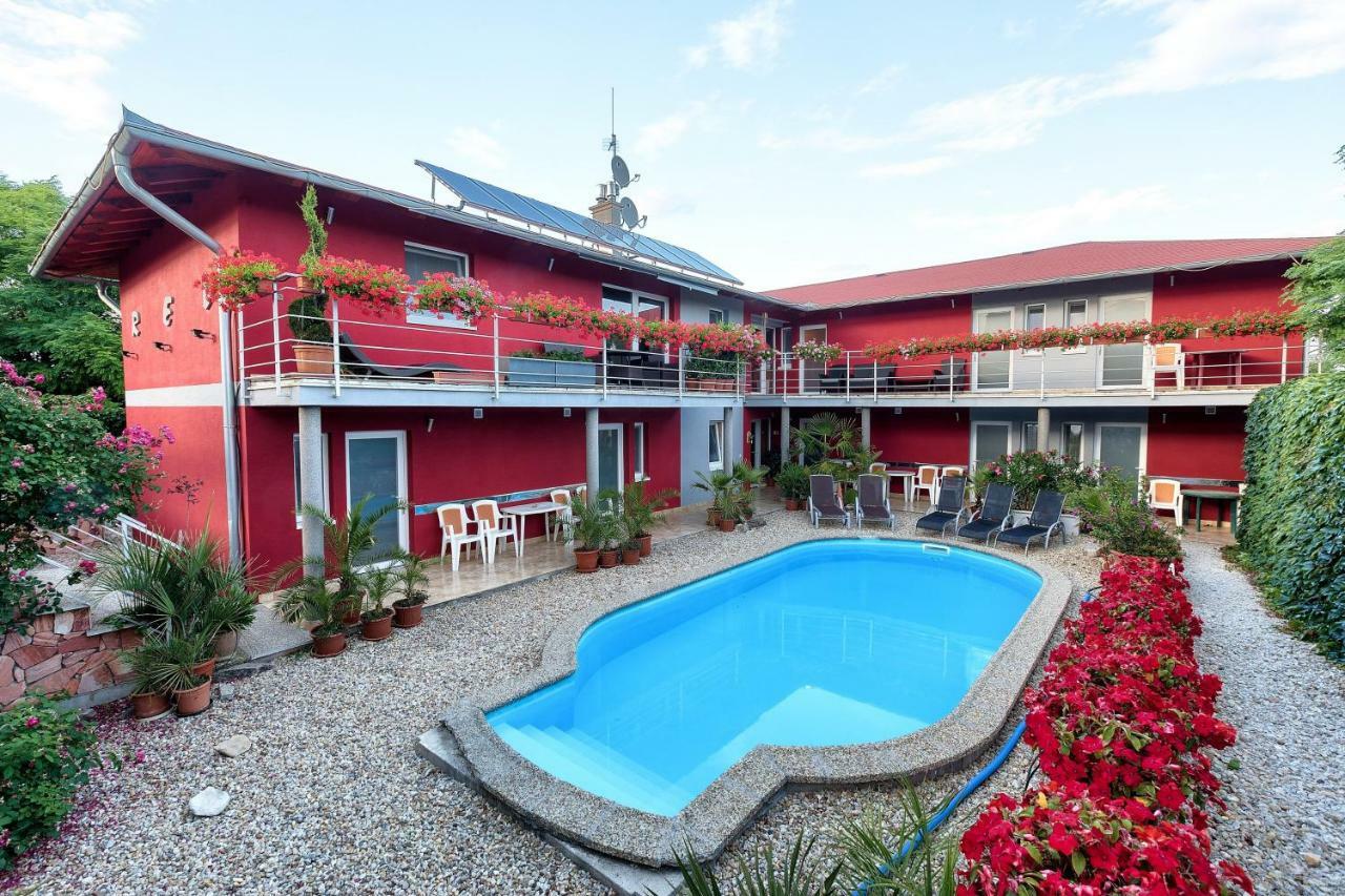 فندق Podhájskaفي  Apartmanovy Dom Red المظهر الخارجي الصورة
