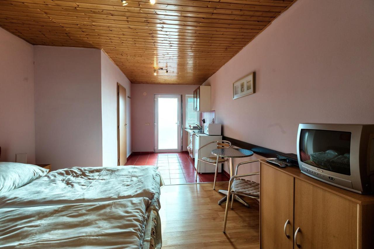 فندق Podhájskaفي  Apartmanovy Dom Red المظهر الخارجي الصورة